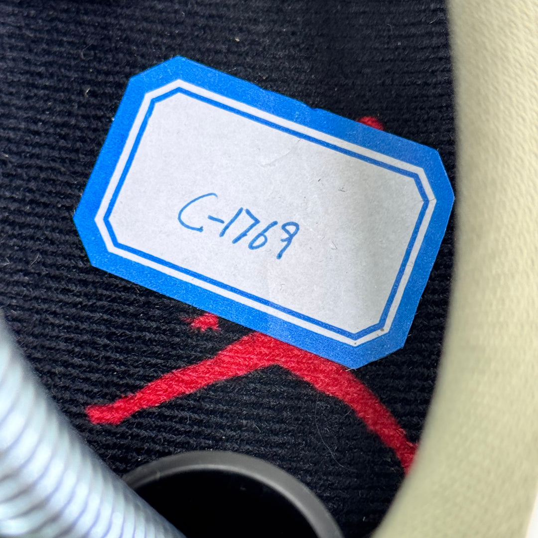 Jordan 1 Low Travis Scott Medium Olive 7.5UK