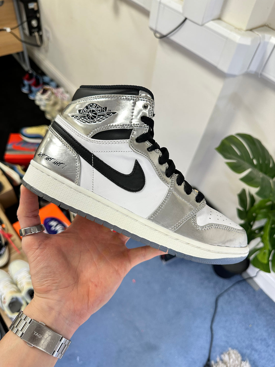 Jordan 1 High Pass the torch 6.5UK
