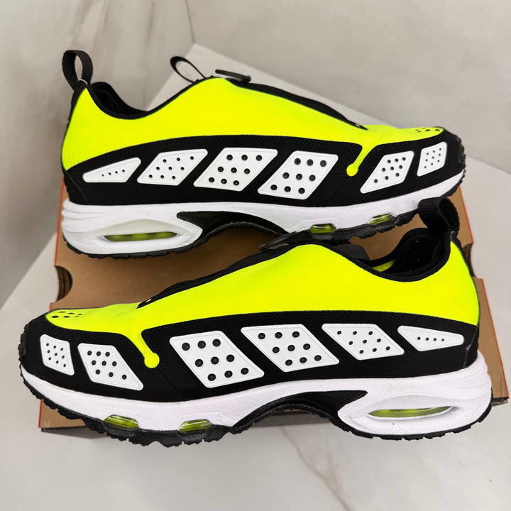 Nike Air Max Sunder Volt 9.5UK