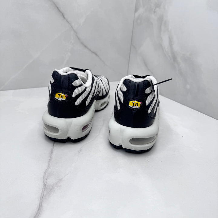 Nike Air Max Plus TN Panda 7.5UK