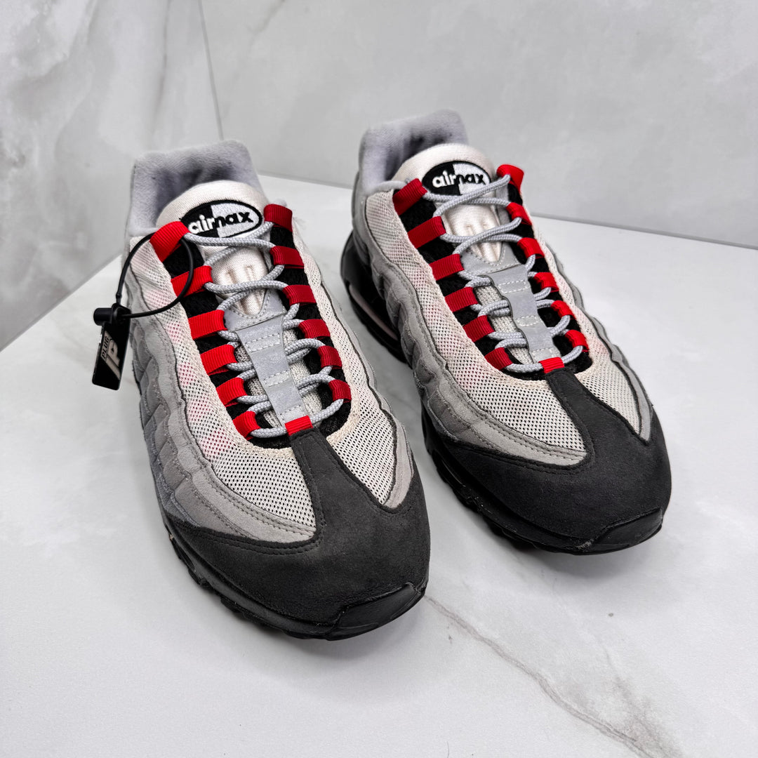 Nike Air Max 95 ID 7.5UK