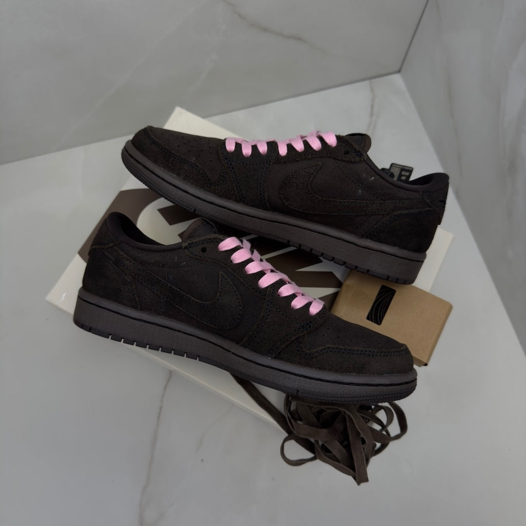 Jordan 1 Low Travis Scott Velvet 4UK