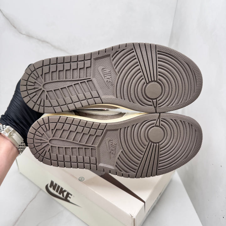 Jordan 1 Low Travis Scott Reverse Mocha 6UK