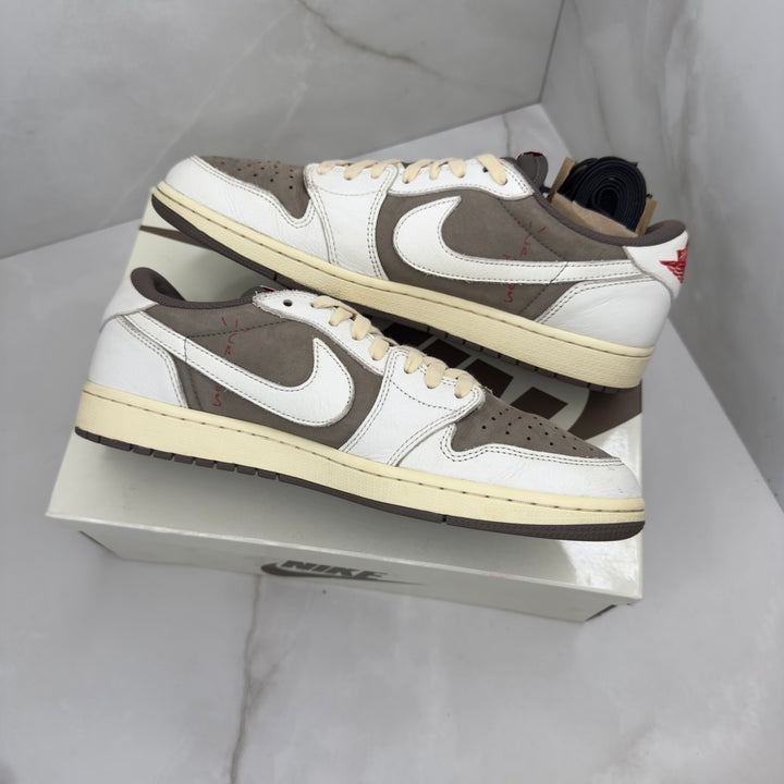Jordan 1 Low Travis Scott Reverse Mocha 10UK