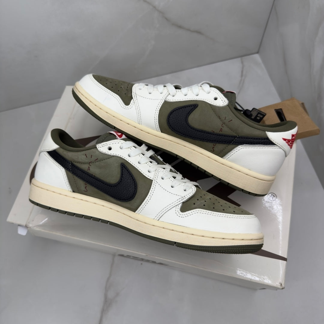Jordan 1 Low Travis Scott Medium Olive 8.5UK