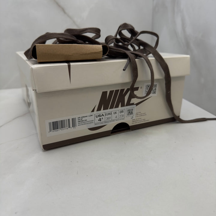 Jordan 1 Low Travis Scott Velvet 4UK