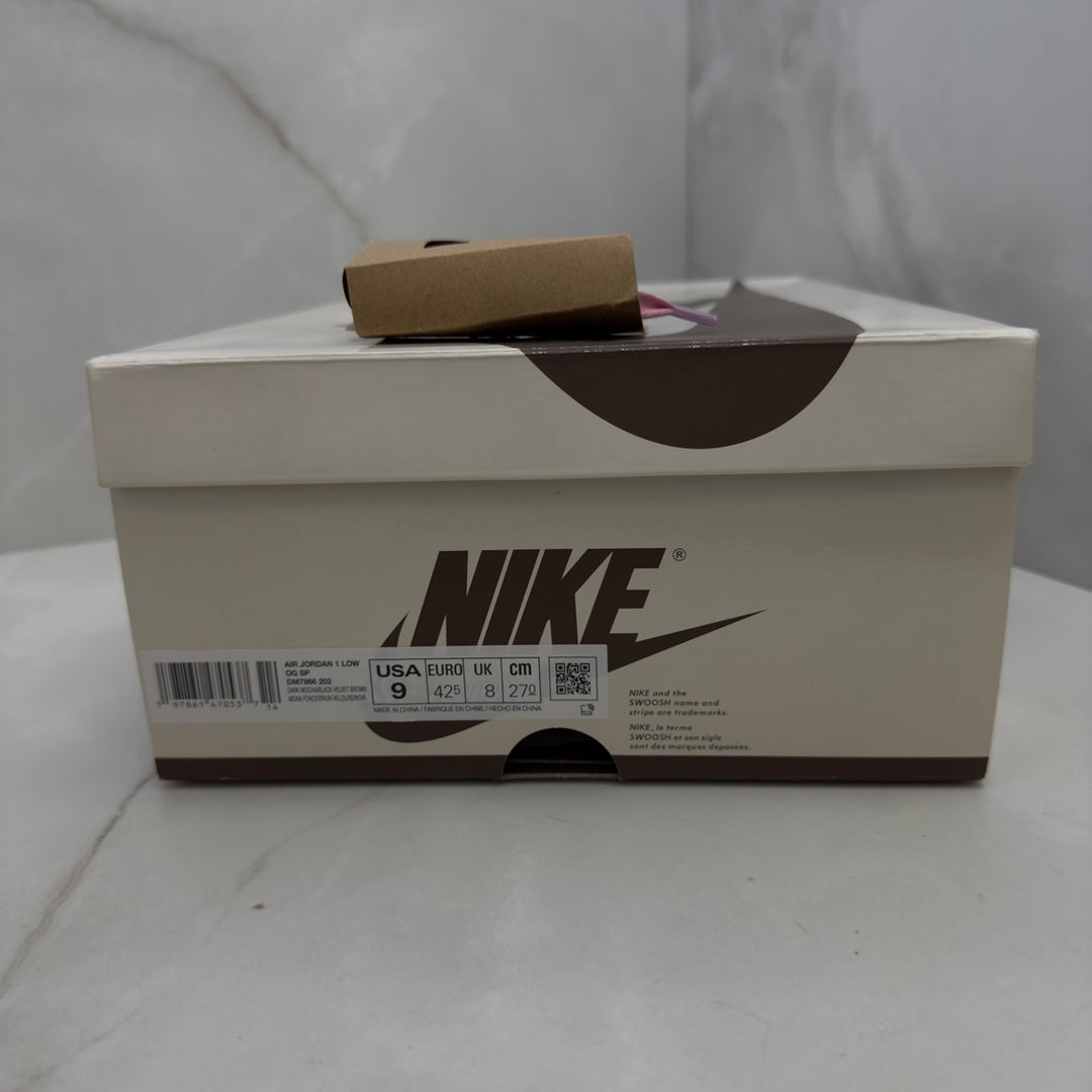 Jordan 1 Low Travis Scott Velvet 8UK