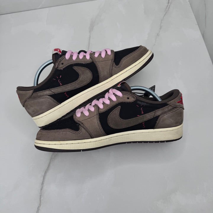 Jordan 1 Low Travis Scott OG Mocha 1.0 8.5UK