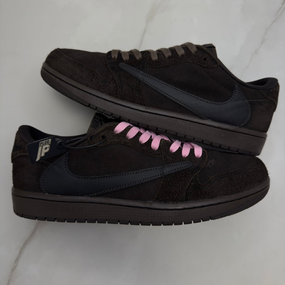 Jordan 1 Low Travis Scott Velvet 9.5UK