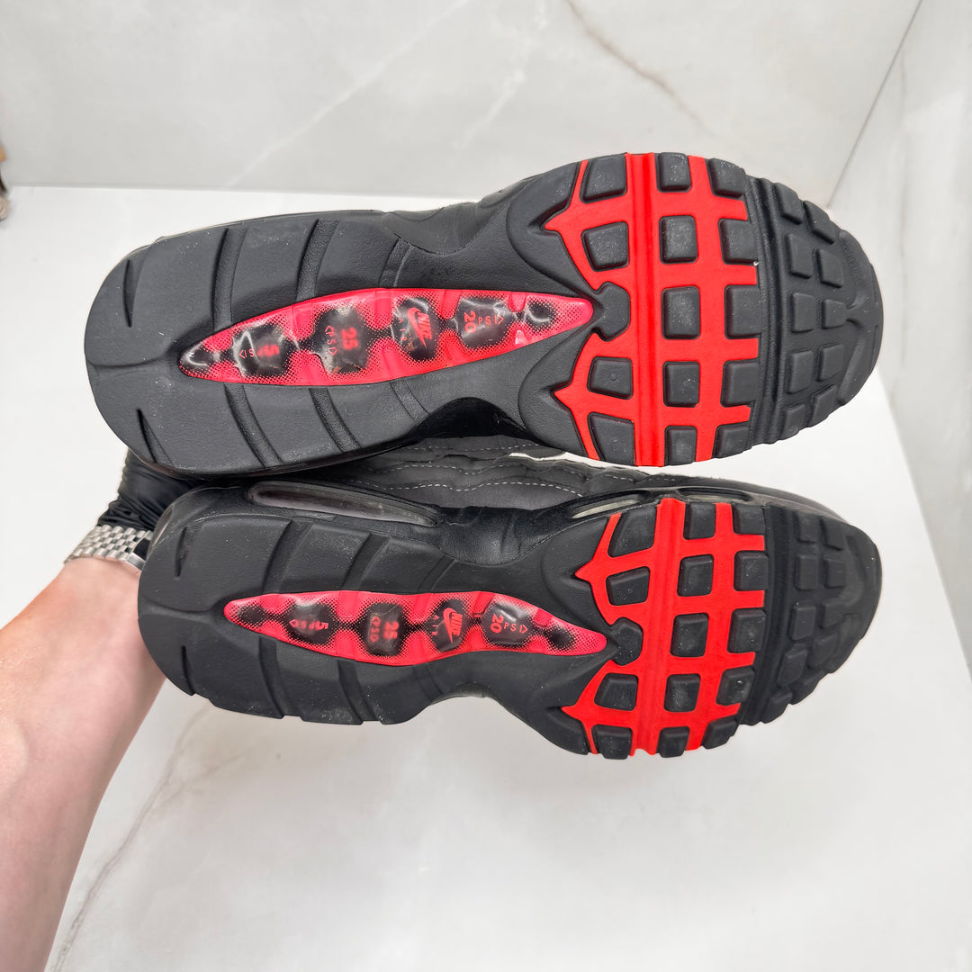 Nike Air Max 95 Solar Red 7.5UK