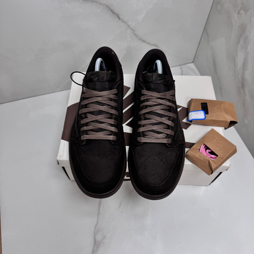 Jordan 1 Low Travis Scott Velvet 8UK
