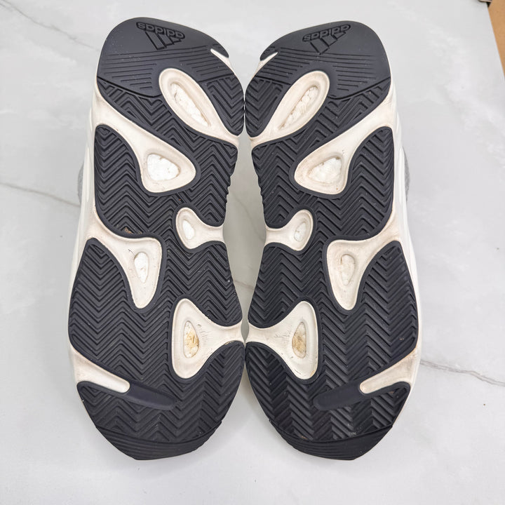 Yeezy 700 Static 9UK