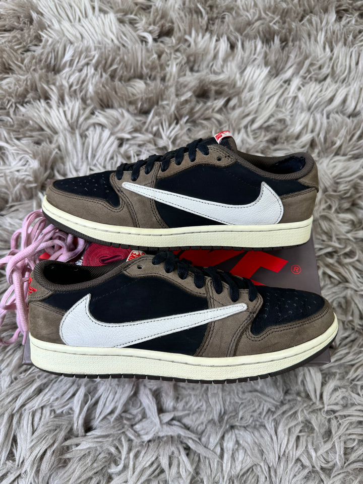 Jordan 1 low Travis Scott mocha 7UK