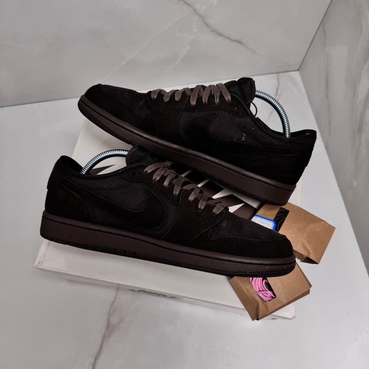 Jordan 1 Low Travis Scott Velvet 8UK