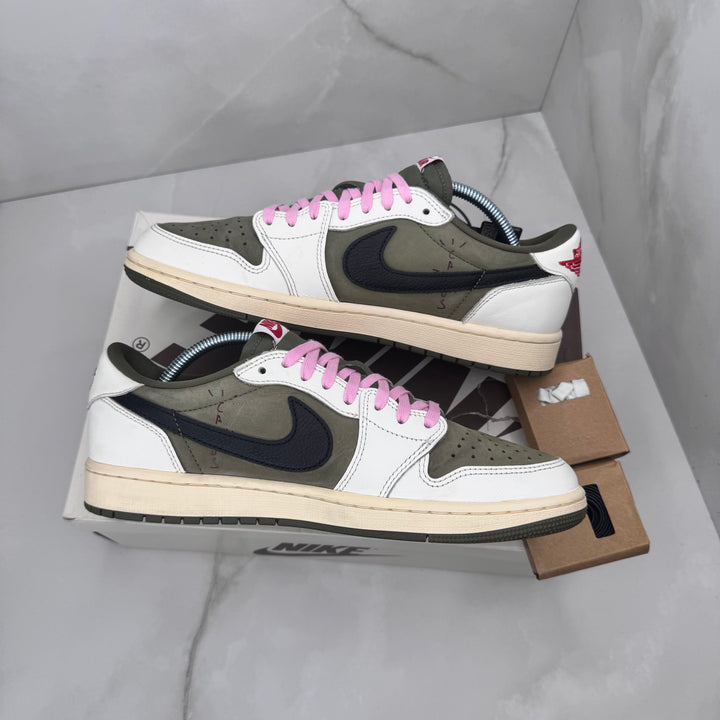 Jordan 1 Low Travis Scott Medium Olive 8.5UK