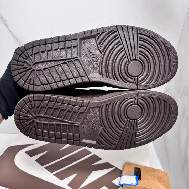 Jordan 1 Low Travis Scott Velvet 8UK