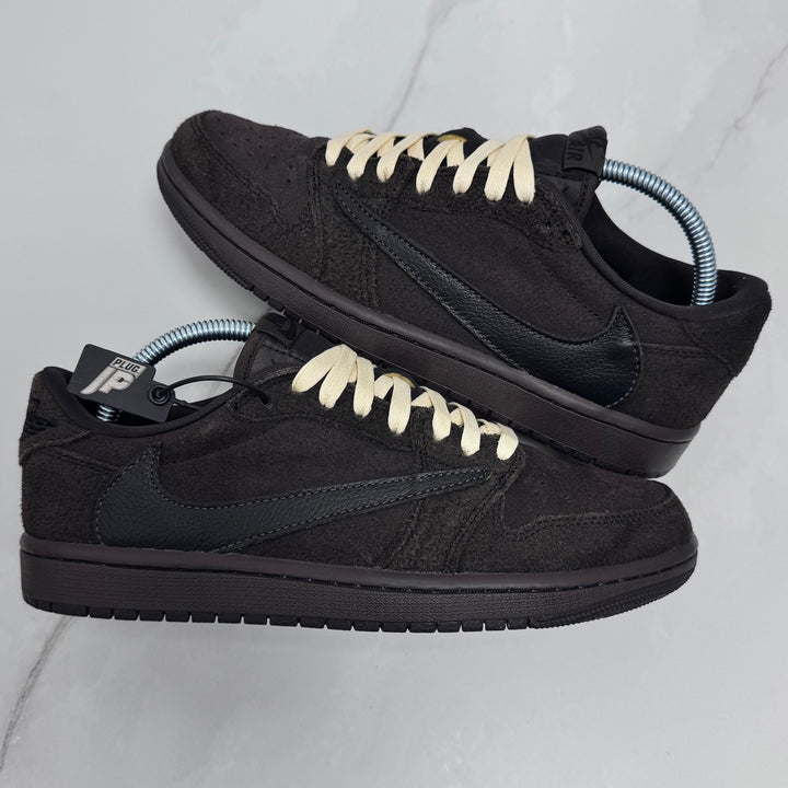 Jordan 1 Low Travis Scott Velvet 7UK