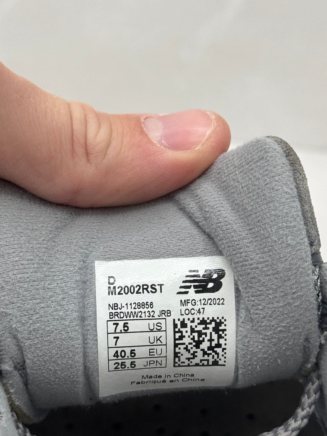 New Balance 2002R (Right foot 7UK) (Left foot 9.5UK)