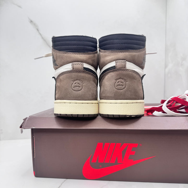 Jordan 1 High Travis Scott OG Mocha 8.5UK