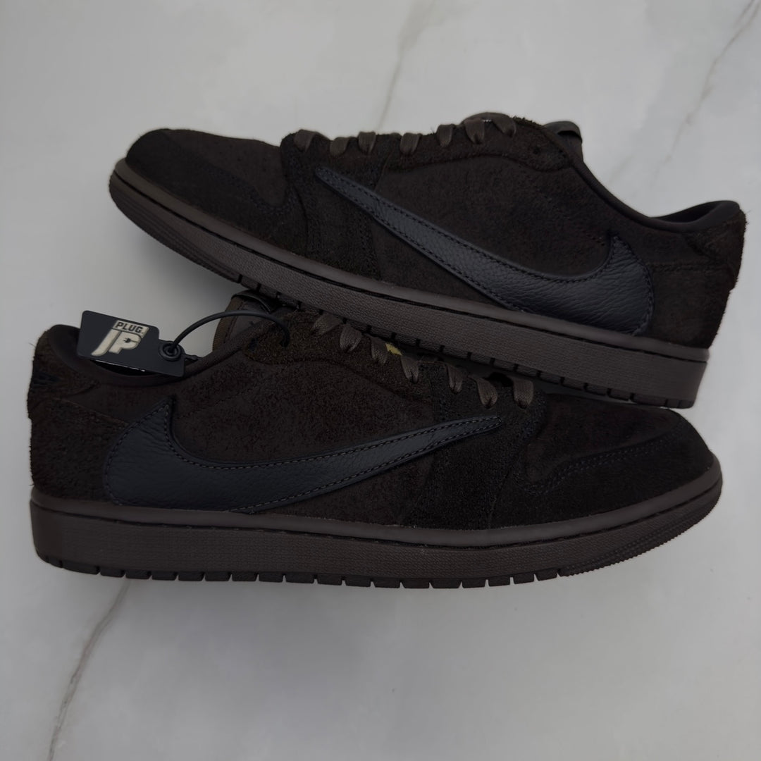 Jordan 1 Low Travis Scott Velvet 9.5UK