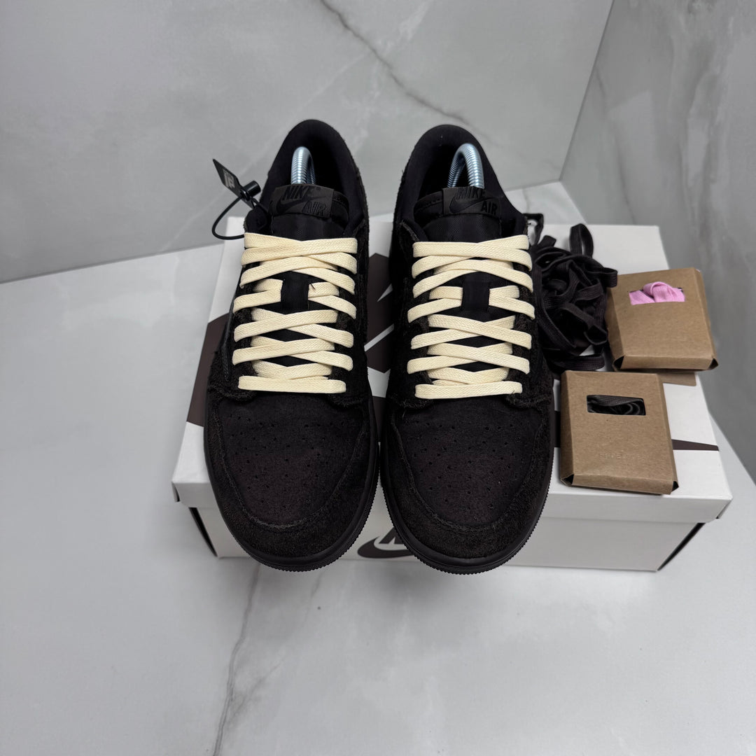 Jordan 1 Low Travis Scott Velvet 7UK