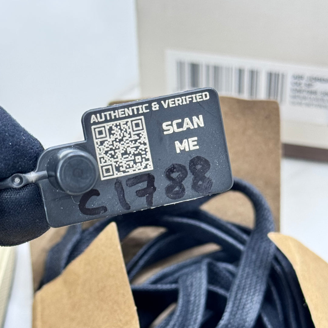 Jordan 1 Low Travis Scott Medium Olive 7.5UK