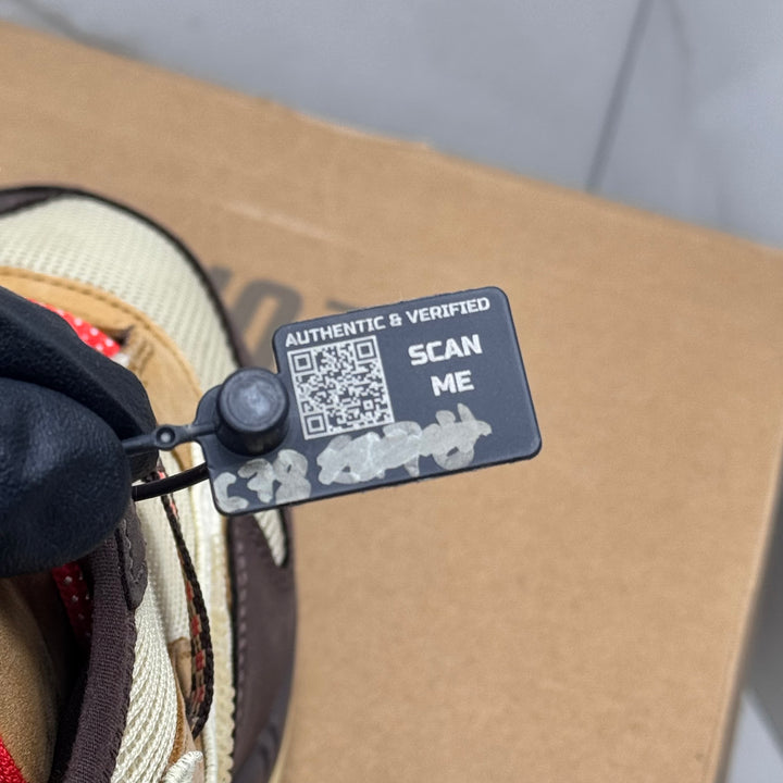 Nike Air Max 1 Travis Scott Brown 8UK