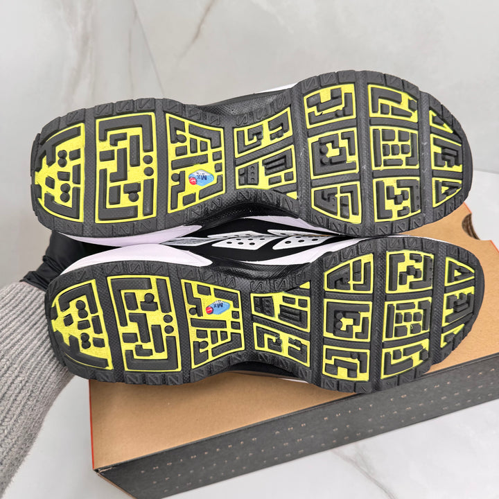 Nike Air Max Sunder Volt 9.5UK