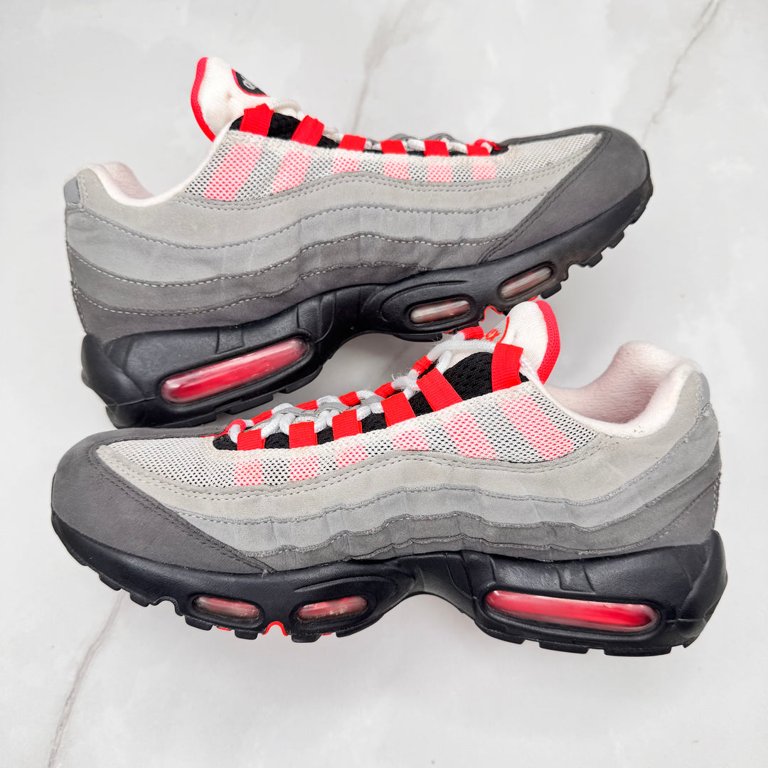 Nike Air Max 95 Solar Red 7.5UK