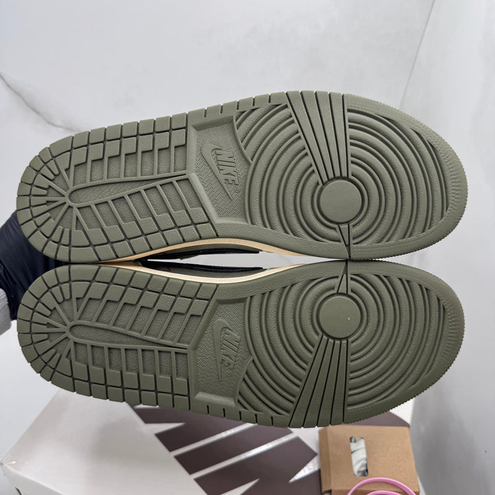 Jordan 1 Low Travis Scott Medium Olive 8UK