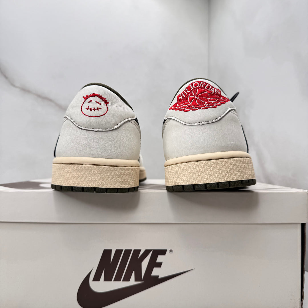 Jordan 1 Low Travis Scott Medium Olive 8UK
