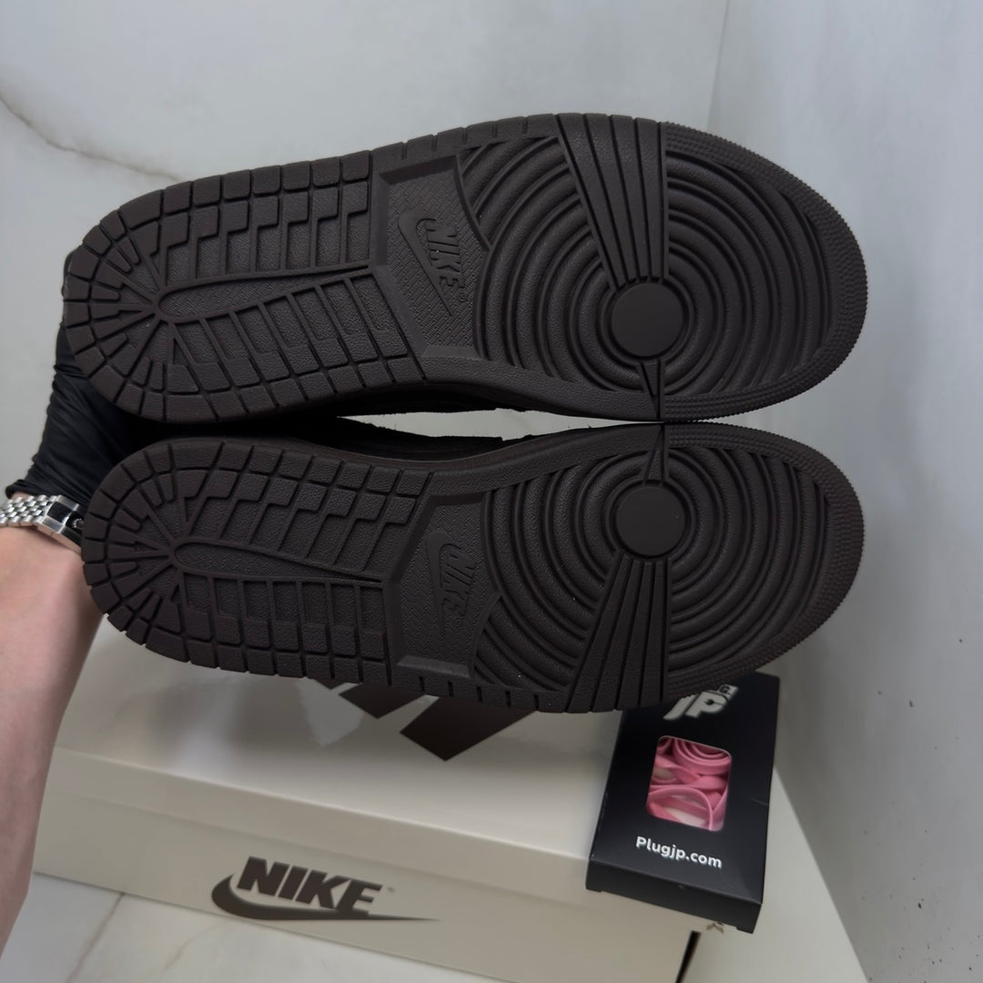 Jordan 1 Low Travis Scott Velvet 9.5UK