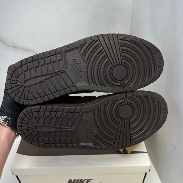 Jordan 1 Low Travis Scott Velvet 7.5UK