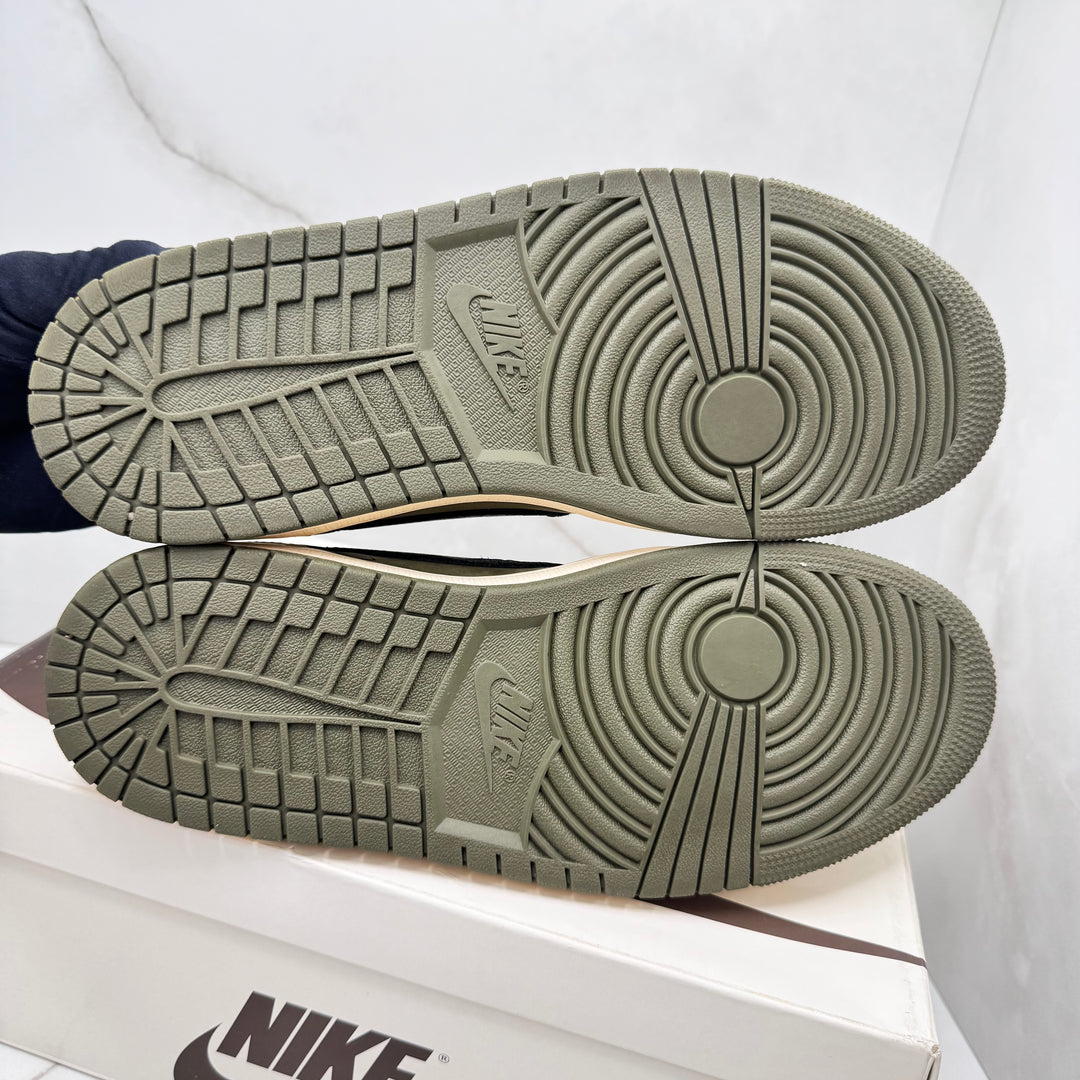 Jordan 1 Low Travis Scott Medium Olive 8UK