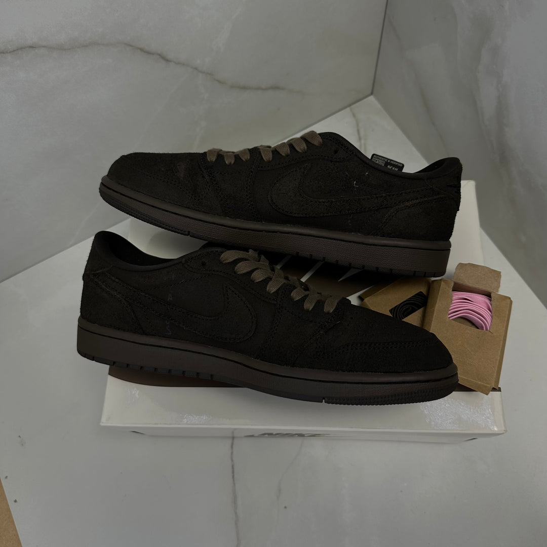 Jordan 1 Low Travis Scott Velvet 7.5UK