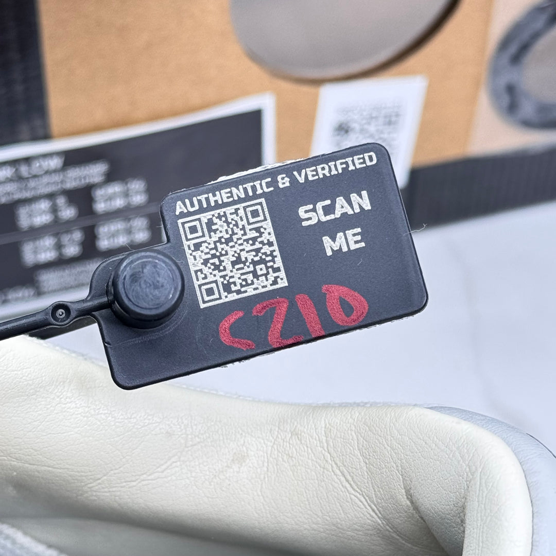 Nike Off White dunk Lot 44 5UK