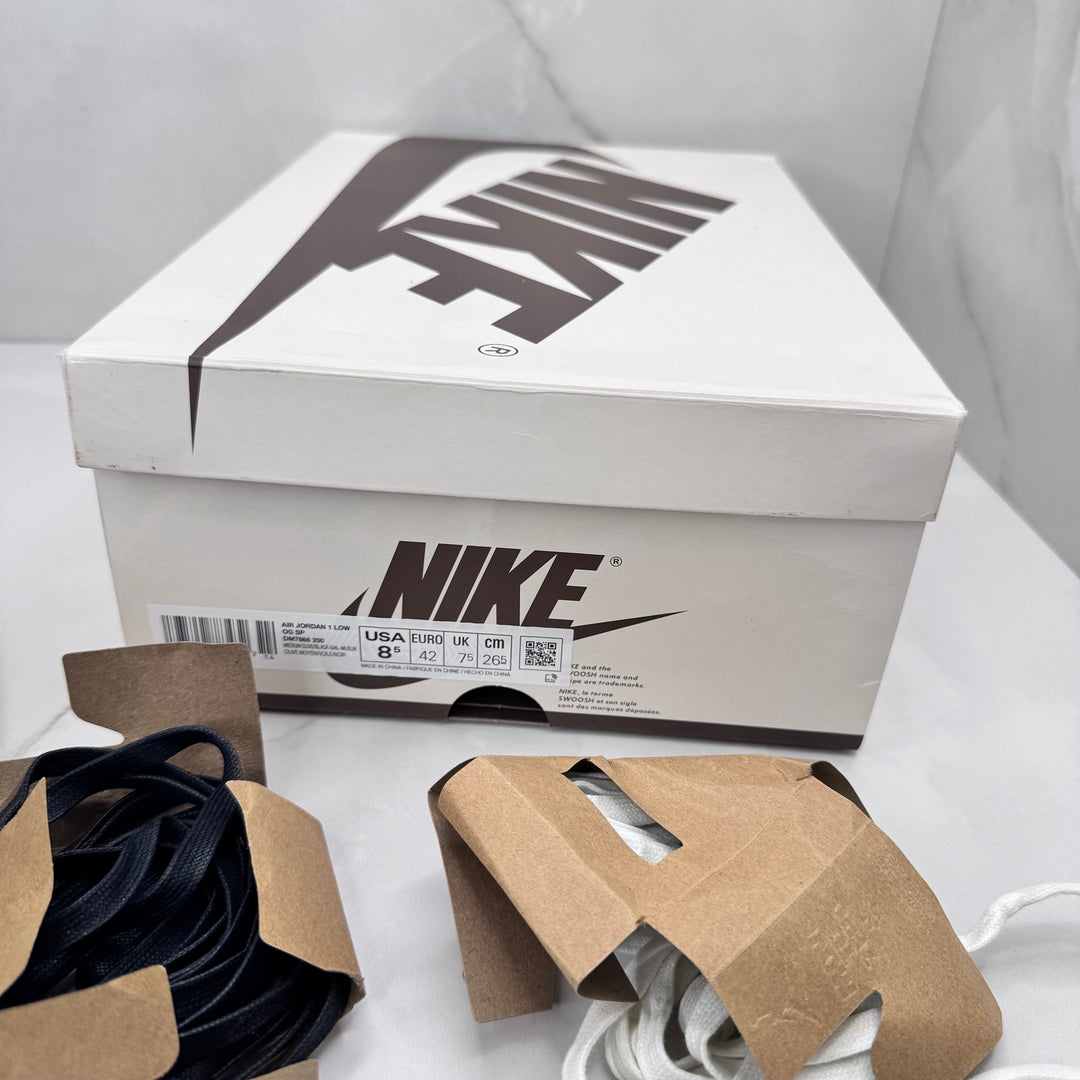 Jordan 1 Low Travis Scott Medium Olive 7.5UK