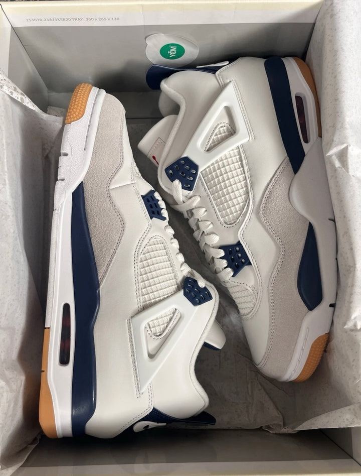 Jordan 4 SB Navy
