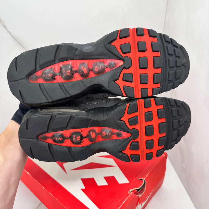 Nike Air Max 95 Solar Red 9.5UK