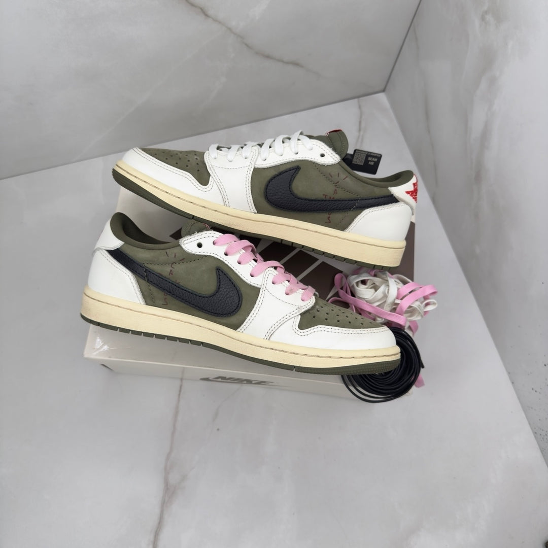 Jordan 1 Low Travis Scott Medium Olive 6.5UK