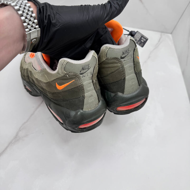 Nike Air Max 95 Olive 8.5UK