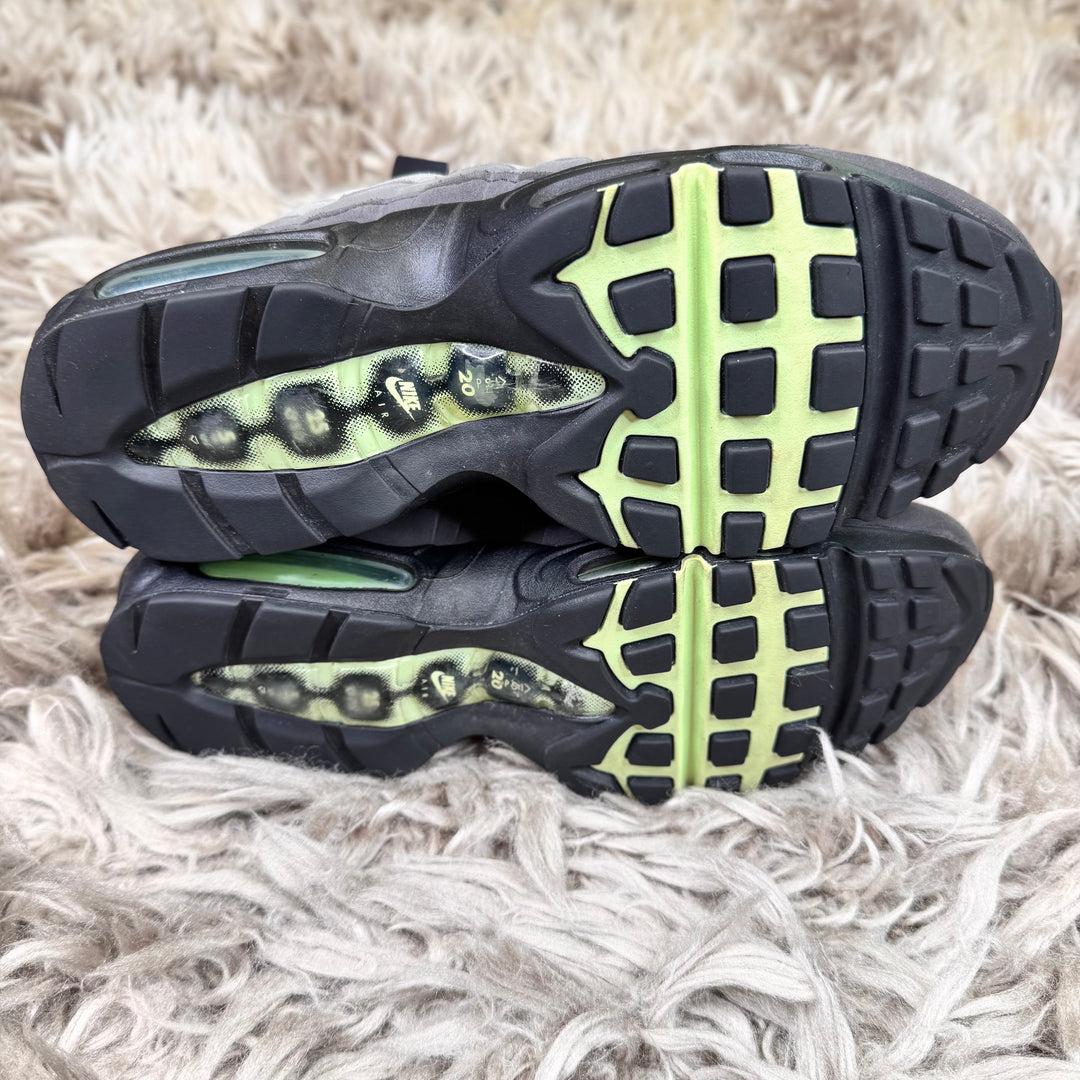 Nike air max 95 fresh mint 8.5UK