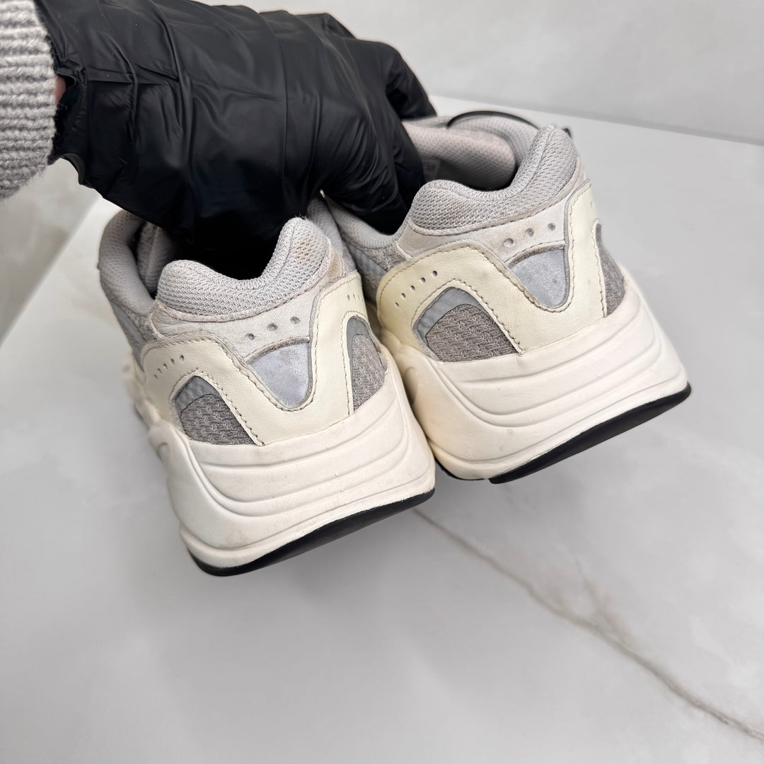 Yeezy 700 Static 9UK