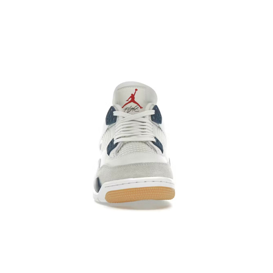 Jordan 4 SB Navy