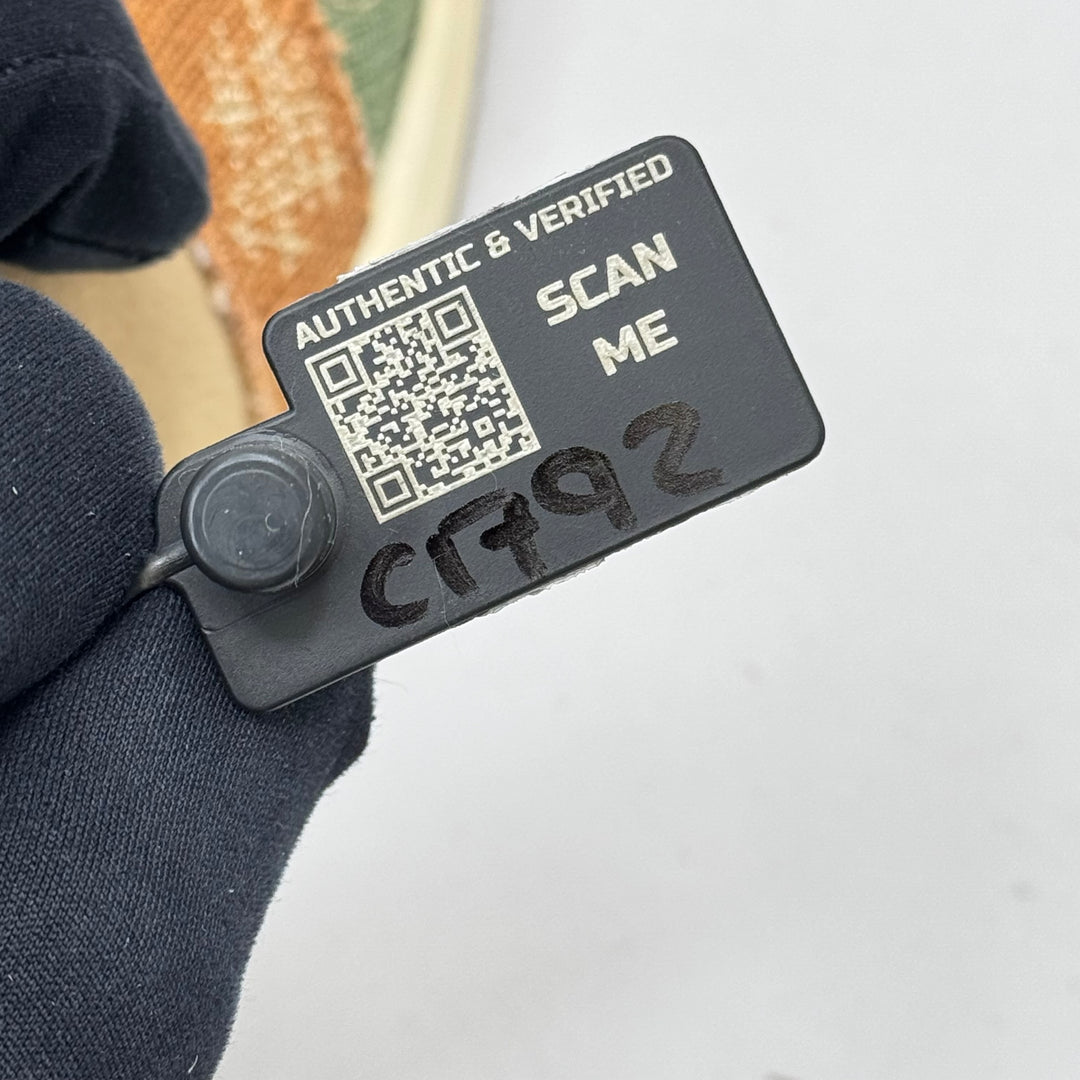 Jordan 1 Low Travis Scott Voodoo 5.5UK