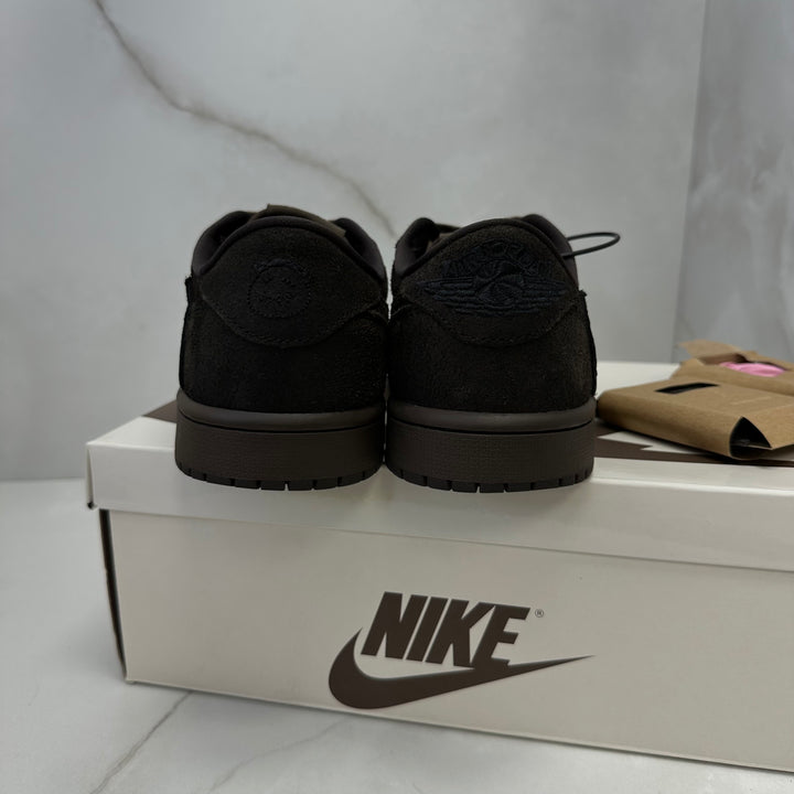Jordan 1 Low Travis Scott Velvet 7.5UK
