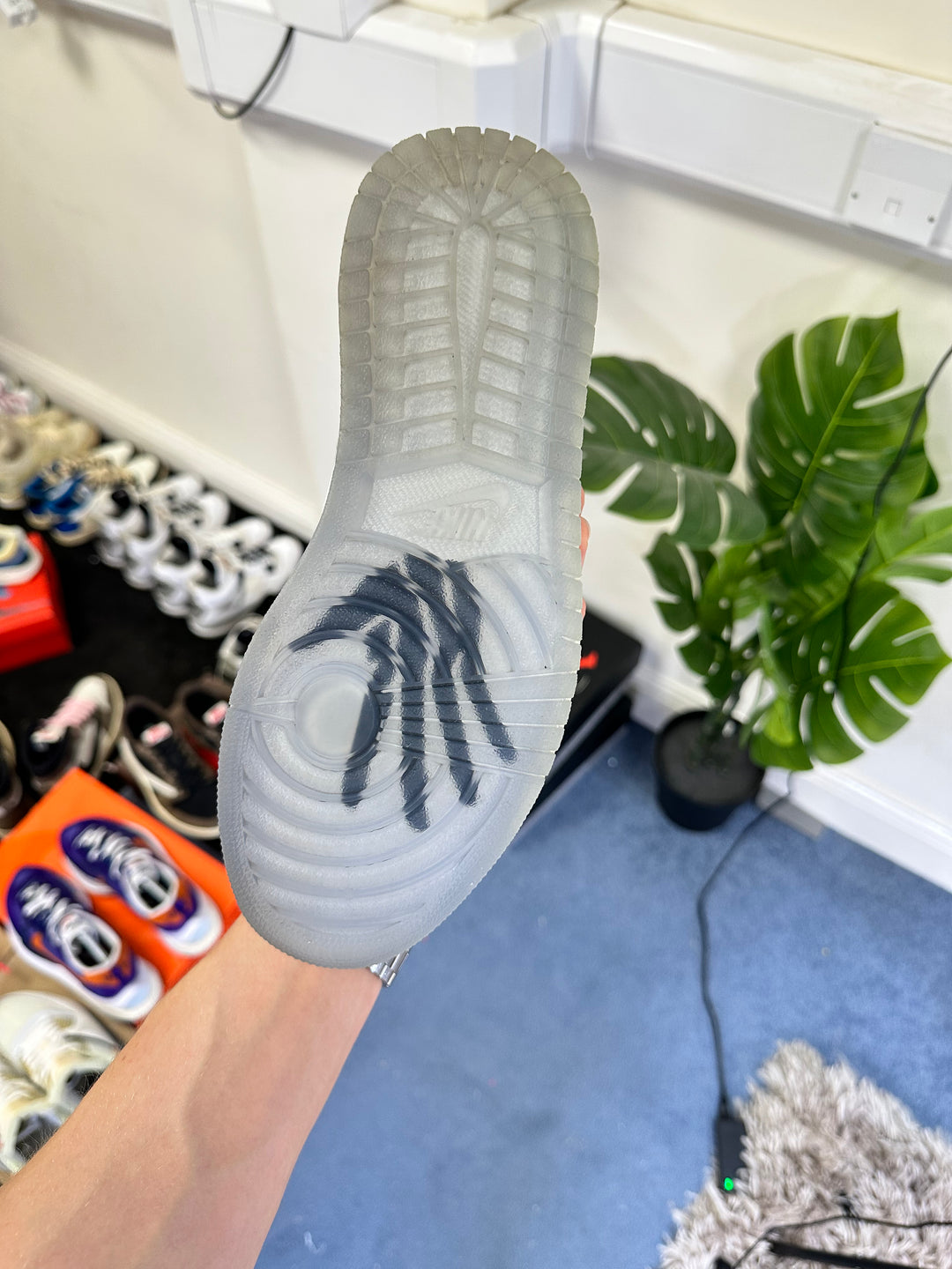 Jordan 1 High Pass the torch 6.5UK