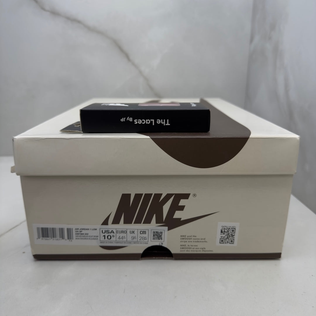 Jordan 1 Low Travis Scott Velvet 9.5UK