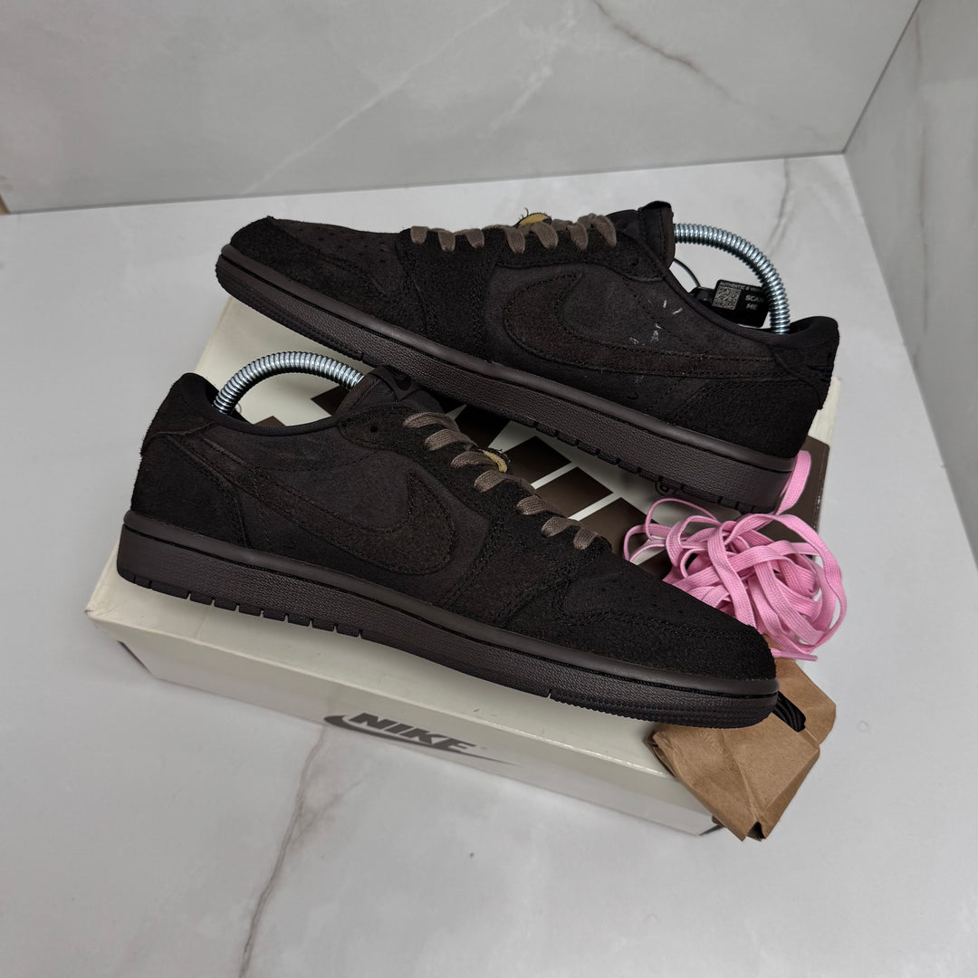 Jordan 1 Low Travis Scott Velvet 7UK