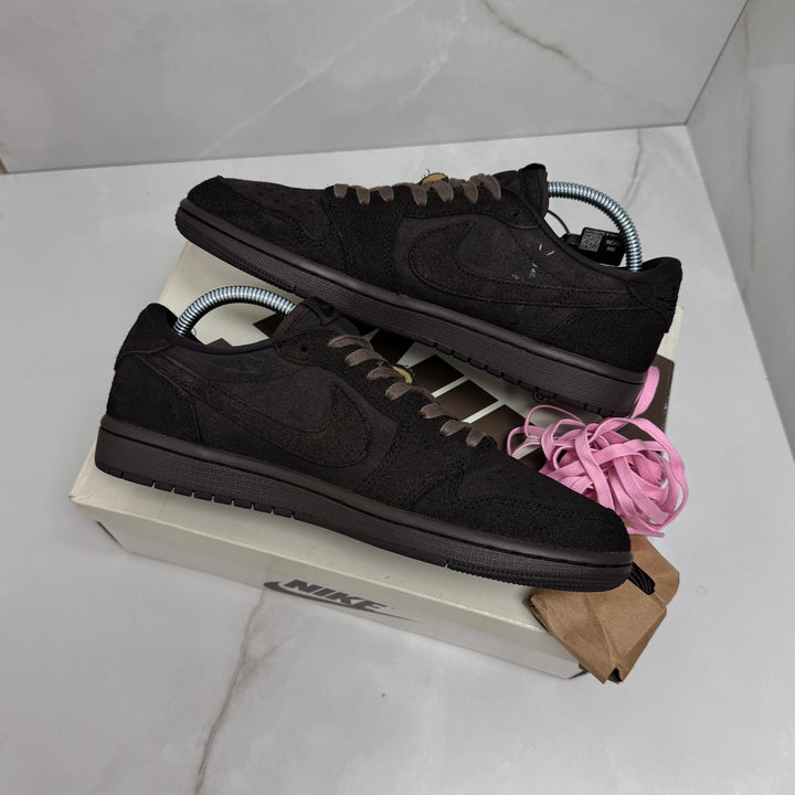 Jordan 1 Low Travis Scott Velvet 7UK